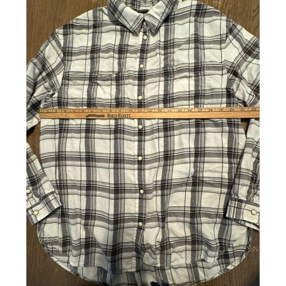 American eagle AE full snap button black white plaid flannel shirt top 90’s Y2K - Picture 2 of 7